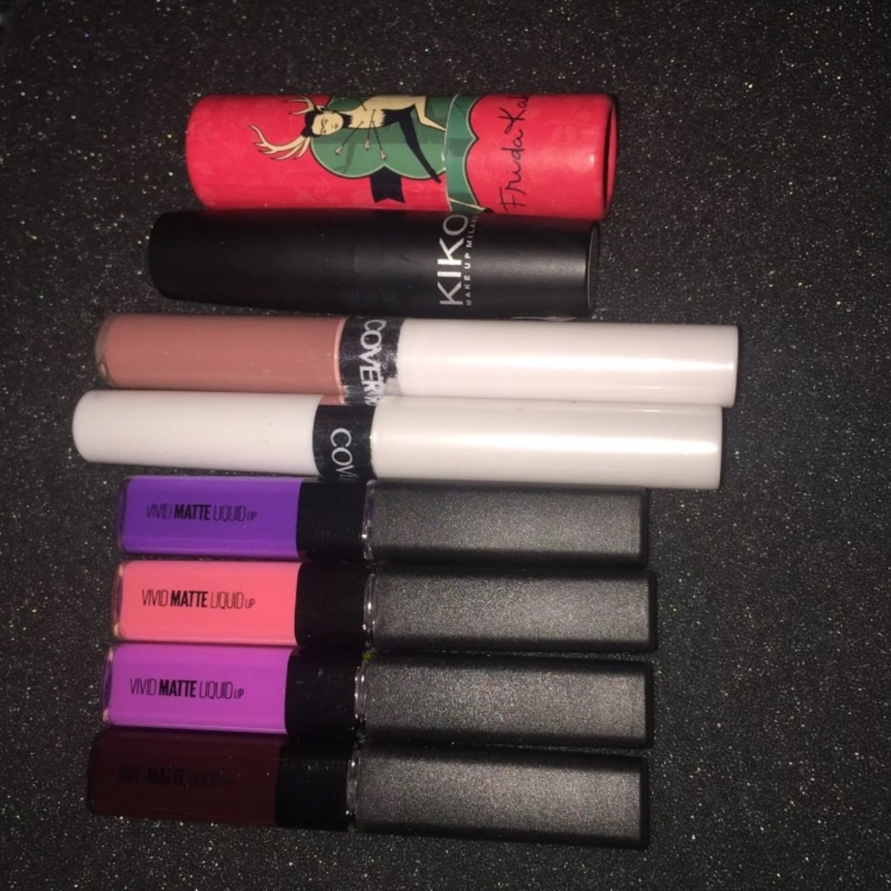 8 Lippies